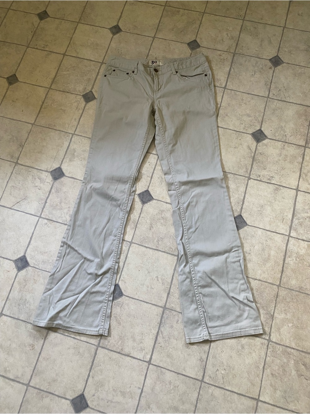 Women’s Beige Bootcut Jeans